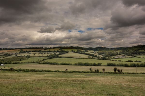 Dans l'Orne, le Perche passera l'essentiel de ce lundi sous des nuages prédominants, et des averses régulières.