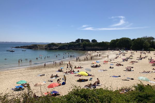 Plage de Perello, sous le soleil