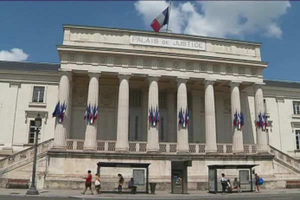 Palais de justice