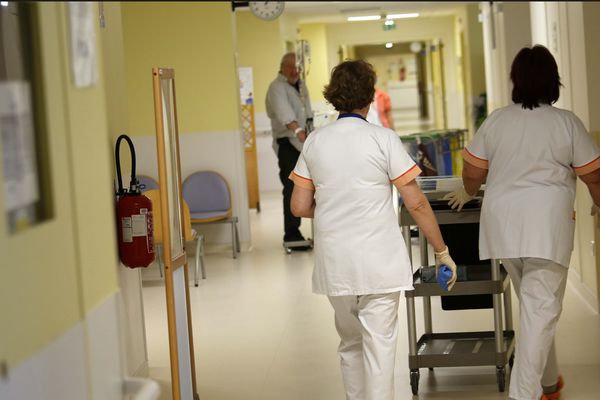 Le personnel d'un hôpital (illustration).