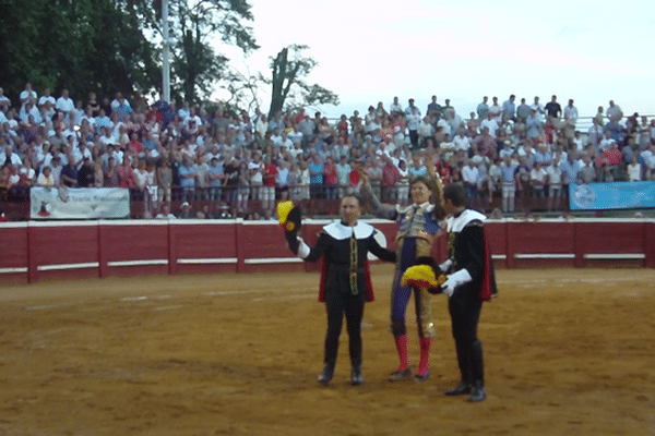 2013 et 2014, Juan Leal sort en triomphe des arènes de Villeneuve-de-Marsan. 