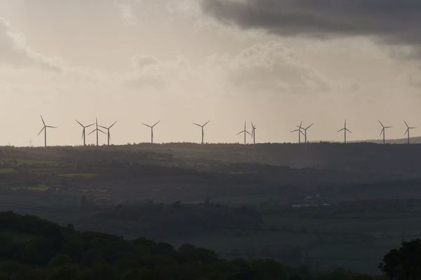 Paysage finistérien au coucher du soleil