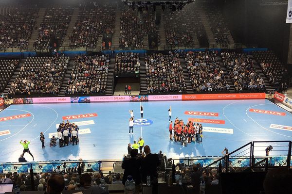 Des tribunes un peu clairsemées à l'Aréna ce mercredi soir après 6 défaites du MHB.