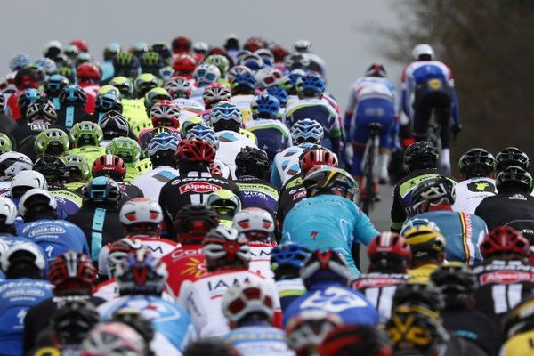 La 3e étape de Paris-Nice quitte Cusset et l'Allier pour rejoindre le Mont-Brouilly et le Rhône, mardi 9 mars.