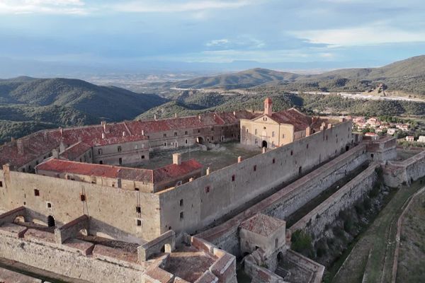 Le Fort de Bellegarde au Perthus