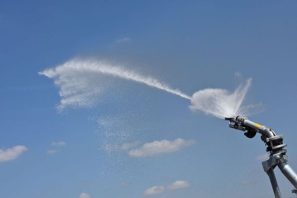 Dans le Puy-de-Dôme, une pétition pour une répartition plus "équitable" de l'eau a été lançée. 