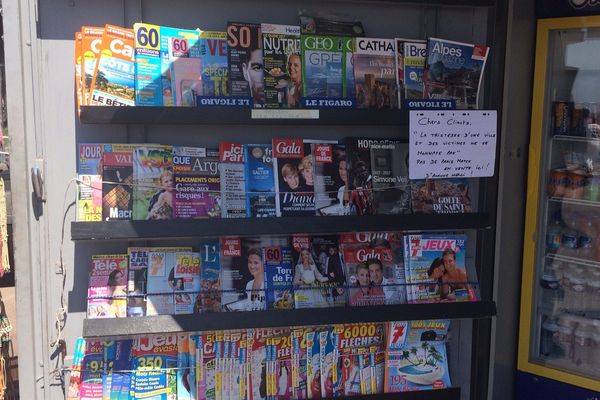 Les kiosquiers niçois ont décidé eux de retirer spontanément Paris Match de le vente ce jeudi.