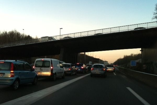 Bouchons ce jeudi matin sur la Voie Rapide Urbaine