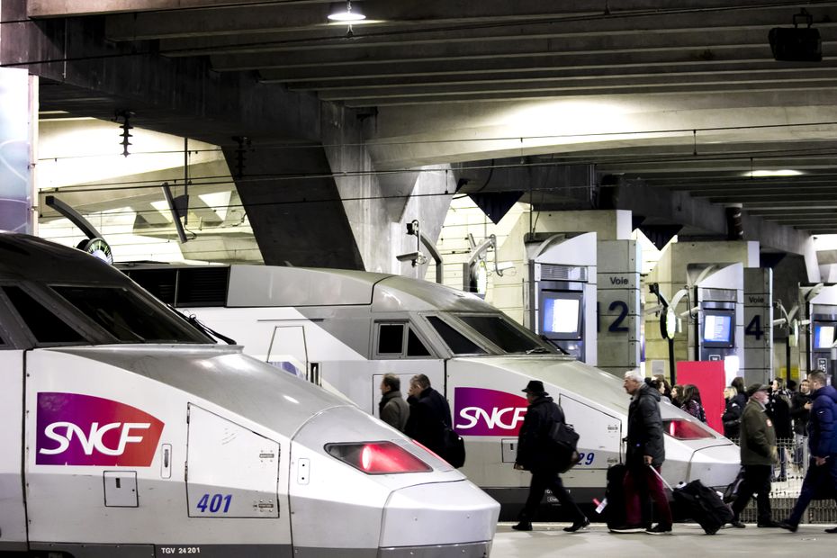 traffic disrupted this weekend from Montparnasse station