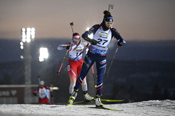 Lou Jeanmonnot remporte sa première coupe du monde sur le sprint féminin, en Suède.