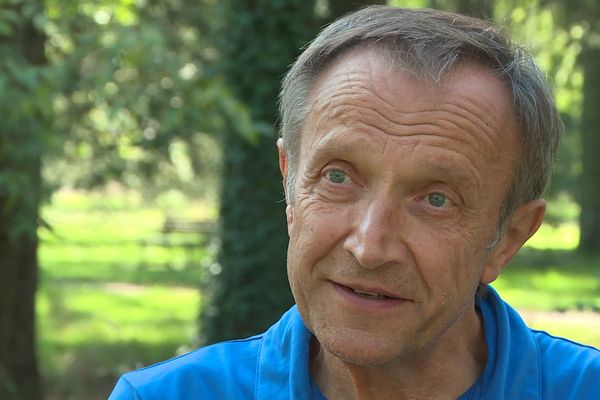 Serge Giuliani, 69 ans, vit avec le cœur d’un autre depuis maintenant trois ans. Ce dimanche 22 septembre, il va prendre part à la Heart Transplant Run de Lyon Parilly.