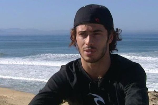 Pierre-Louis Costes remporte le titre de Champion d'Europe de bodyboard