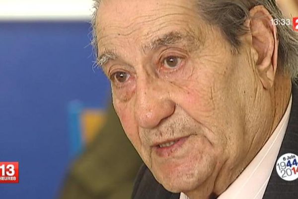 Le caennais Yvan Siboni était un vétéran de la Seconde Guerre mondiale, membre de la célèbre 2ème Division Blindée du Général Leclerc. A 18 ans, Il avait débarqué le 1er août 1944 à Utah beach, Il s'est éteint à l'âge de 91 ans.
