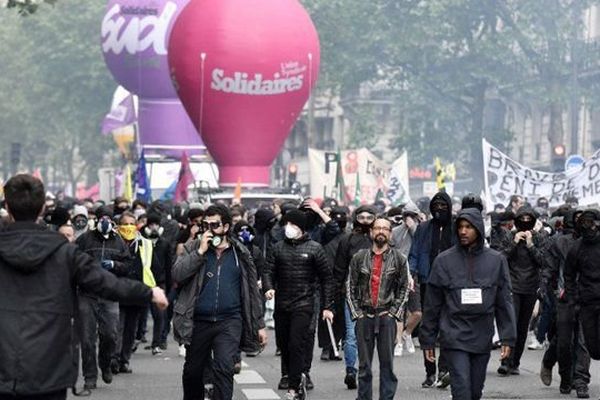 La manifestation parisienne contre la loi travail du jeudi 12 mai