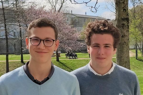 Wandrille et Alban font partie des dix finalistes français de la compétition européenne de statistiques.