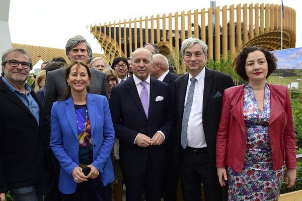  Ségolène Royal et Laurent Fabius à l'ouverture de l'Exposition Universelle de Milan, le 1er mai 2015. 