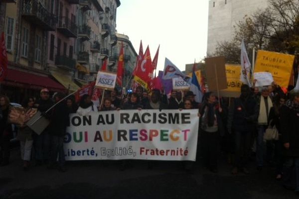 Manifestation de soutien à Christiane Taubira dans les rues de Nice, le 23 novembre 2013