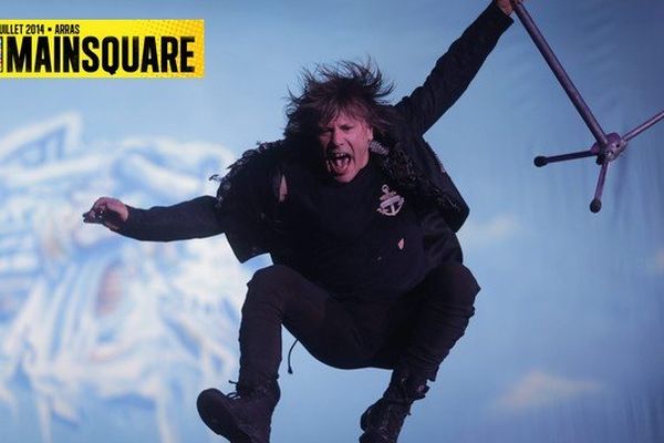 Bruce Dickinson, le charismatique chanteur d'Iron Maiden.