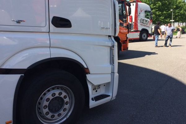 Une centaine d'emplois sont à pouvoir dans le secteur du transport routier.