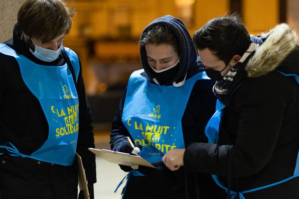 Près de 2000 bénévoles se sont mobilisés à Paris pour la cinquième édition de la Nuit de la solidarité, du 20 au 21 janvier 2022.