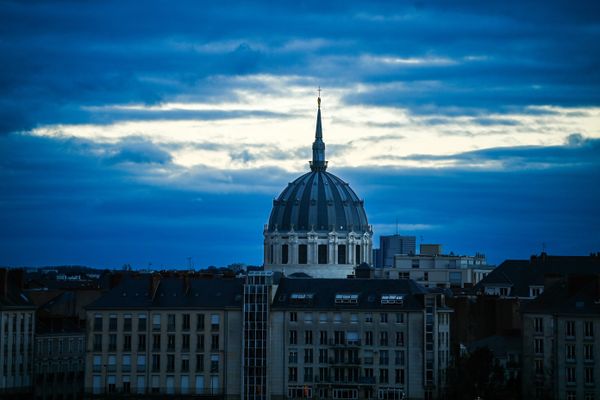 L'après-midi du dimanche 22 septembre, les nuages se feront menaçants dans les Pays de la Loire.