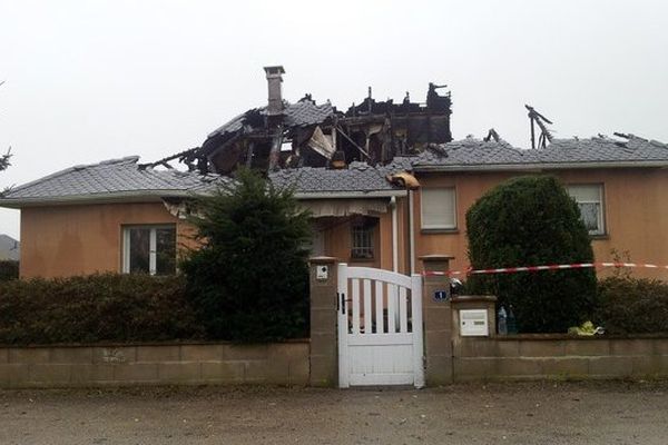 La maison a été enièrement détruite