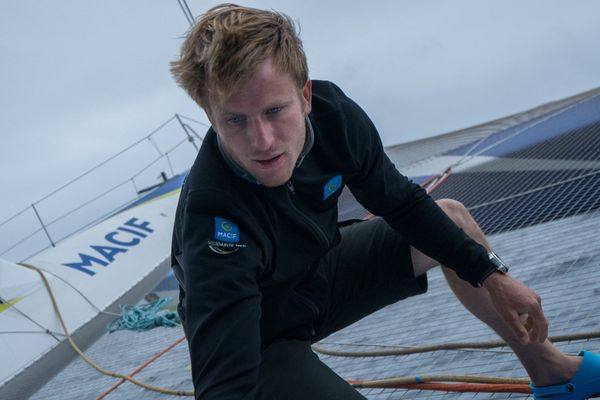 A bord du Macif de François Gabart à l'occasion de The Bridge 2017