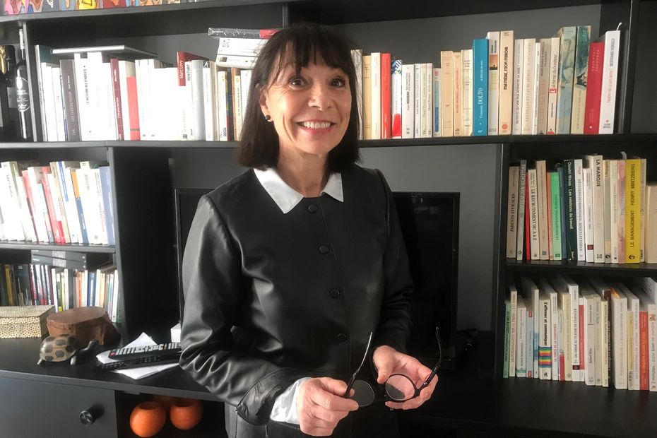 PORTRAIT.  From business manager to personal development coach, the career of Orléanaise Elisa Pinault