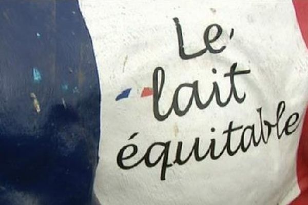 Les producteurs de lait indépendants proposent leur lait équitable