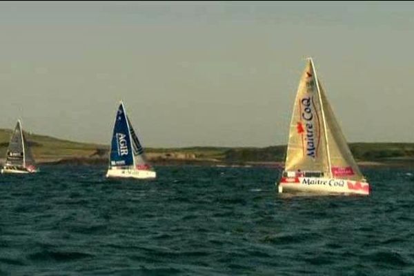 Jérémie Beyou, skipper Maître Coq, est arrivé premier à Cherbourg. Il est aussi le vainqueur de cette  45ème édition de la Solitaire du Figaro