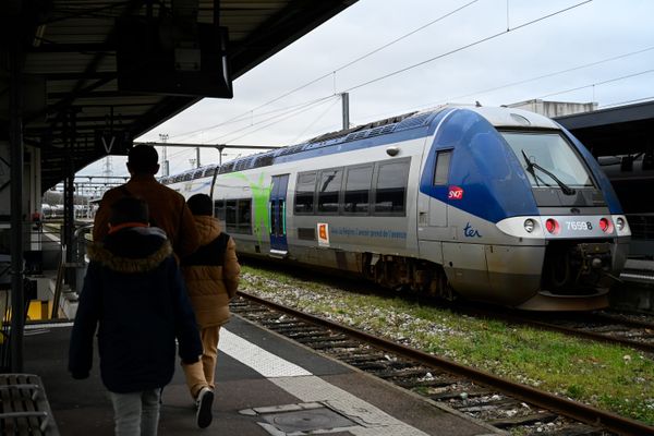 Les incidents et retards se sont multipliés ces dernières semaines en Normandie, générant la colère des voyageurs.