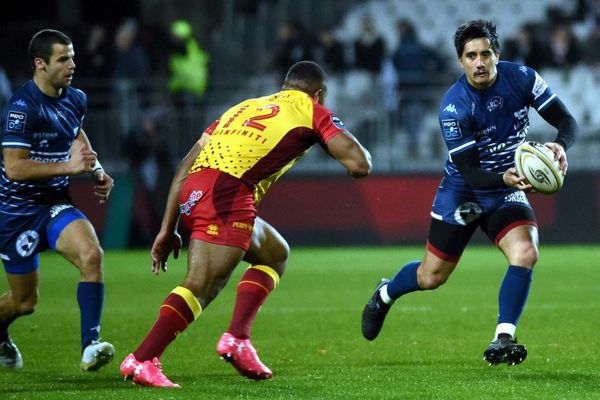 Duprenne et Moeke du RC Vannes face à Perpignan dans la 13 ème journée de Pro D2 - 23/11/2017