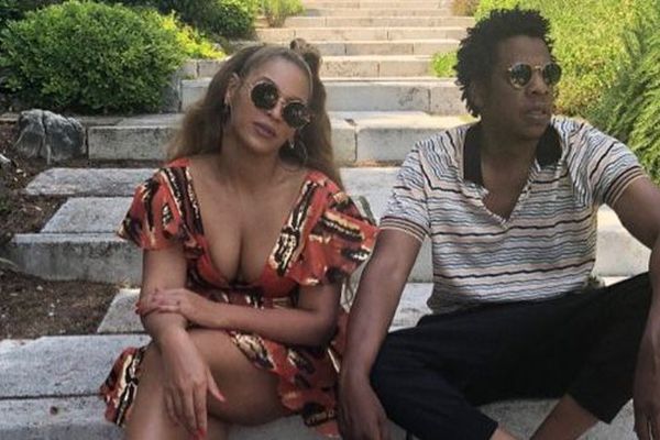 Le couple le plus glamour de la scène rap et pop profite du soleil à Cannes !