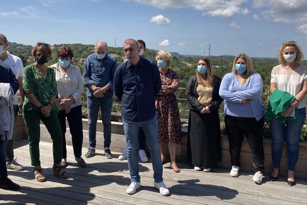 Jean-Christophe Angelini entouré de ses colistiers de Pà Portivechju