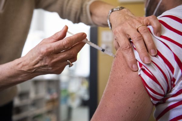 La vaccination reste le meilleur rempart contre les virus saisonniers.