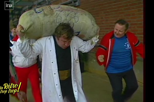 Un Fort des Abattoirs de Lille lors d'un concours de portage en 1986