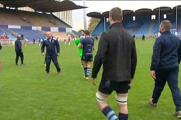 Les jouerus du HAC rugby, juste avant la rencontre face aux parisiens du SCUF.