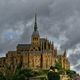 Ciel nuageux sur le Mont-Saint-Michel ce SAMEDI.