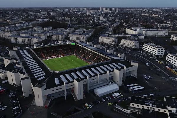 Le stade d'Ornano peut accueillir près de 21 000 spectateurs