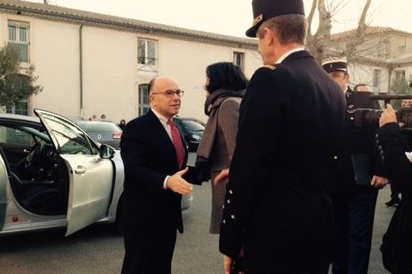 Le ministre de l'Intérieur est arrivé vers 8 heures 30