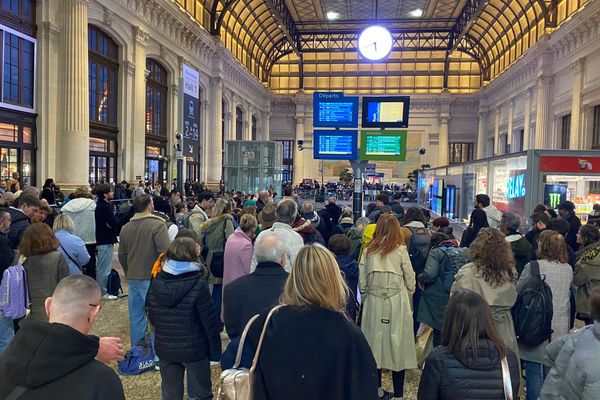 En ce début des vacances de Noël, de nombreux trains au départ de Bordeaux sont retardés.