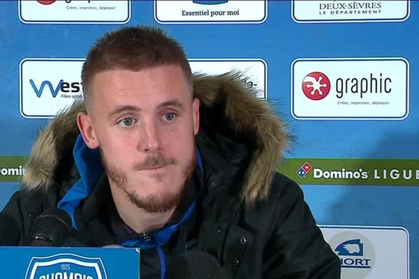 L'attaquant Thibaut Vion, satisfait à l'issue de la victoire face à Valenciennes. 