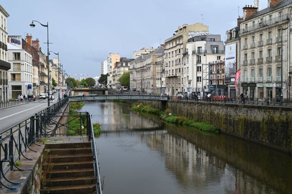 Rennes : une opération massive pour sauver un homme tombé dans la Vilaine