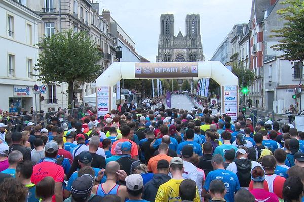 11.000 concurrents étaient inscrits pour le Run in Reims 2022.