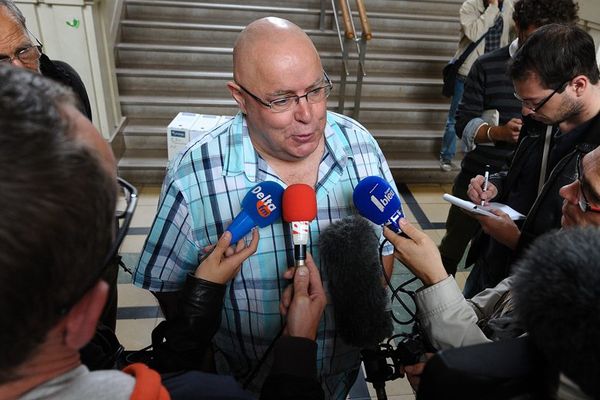 Photo d'archive: Yabnnick Rousselet, chargé de campagne nucléaire à Greenpeace