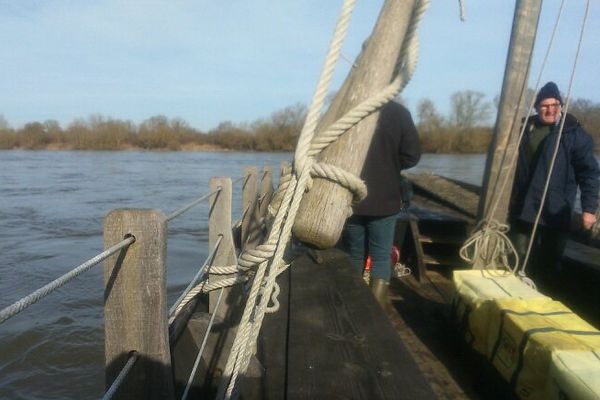 Une vingtaine de personnes ont participé à l'opération à Muides-sur-Loire.