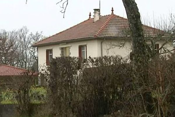 Le 4 mars dernier, l'agression du nonagénaire avait eu lieu dans sa maison, isolée, sur la commune d'Ayrens à une quinzaine de kilomètres d'Aurillac.