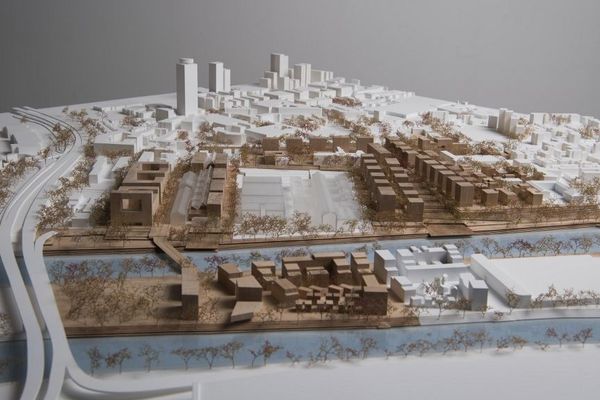 Maquette du village des athlètes des Jeux Olympiques de Paris 2024.