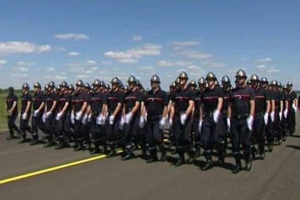 Les pompiers du Nord-Pas de Calais représenteront la France en défilant pour le 14 juillet aux Champs Elysée