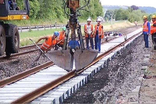 Chantier SNCF ligne Charleville - Givet